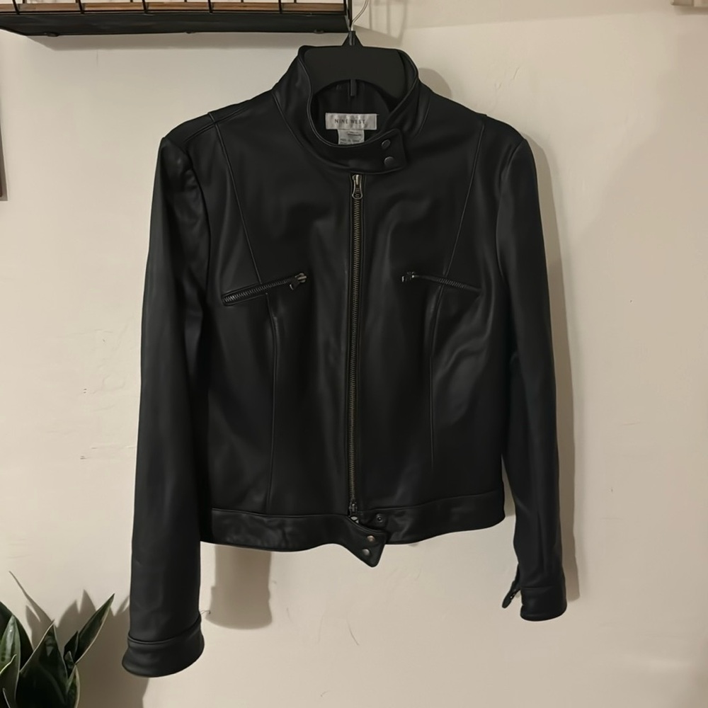 Vintage Nine West Black Leather Jacket - Size 12